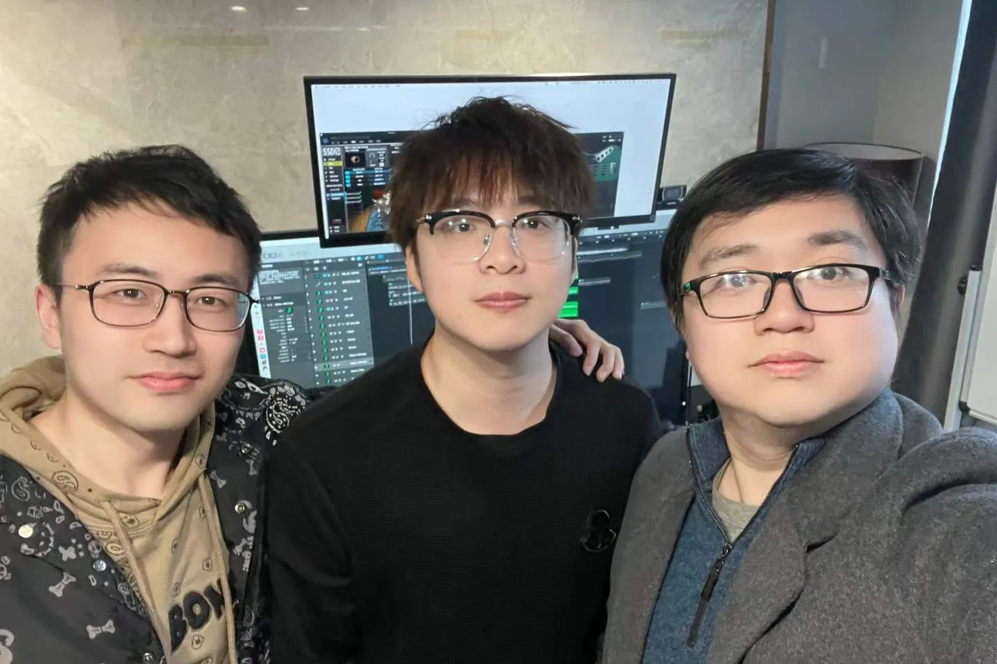 与号角音乐开始合作第四年合影