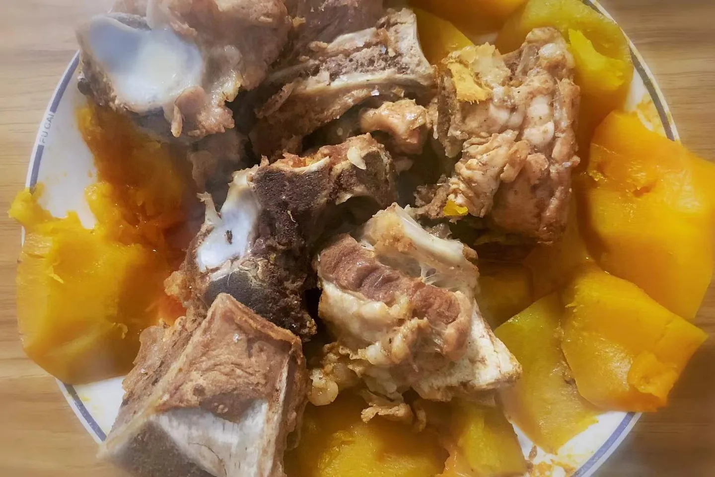 烹饪:土豆排骨