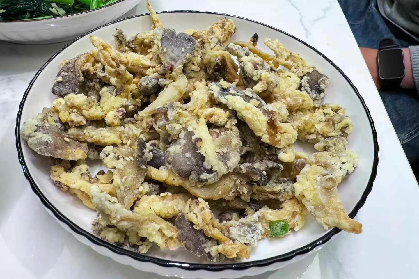烹饪:炸菌菇