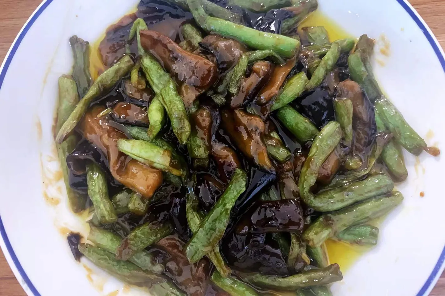烹饪:豆角烧茄子