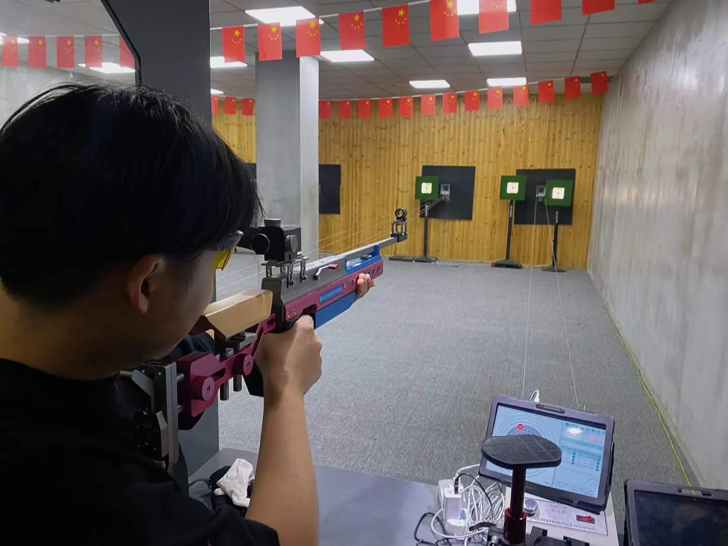 实弹射击:射击训练2